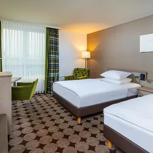 **** Hotel Moevenpick Airport Germany