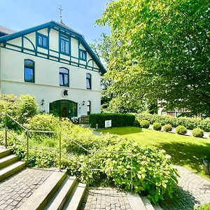 Remise Am Suellberg - Kleine, Feine In Blankenese Hotel Hamborg